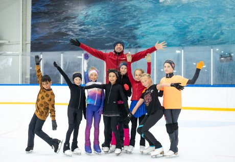 Figure Skating! Summer camps in Moscow, Czech Republic and Bulgaria 2021